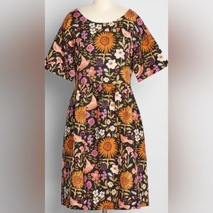 Sunflower Scenario Smock Dress